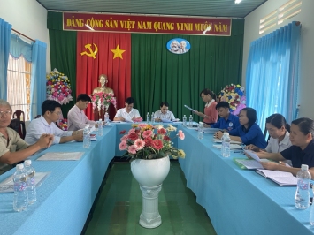 Thành viên Ban đại diện HĐQT NHCSXH tỉnh: Tổ chức kiểm tra, giám sát hoạt động tín dụng chính sách trên địa bàn xã Lộc Phú, huyện Lộc Ninh năm 2022.
